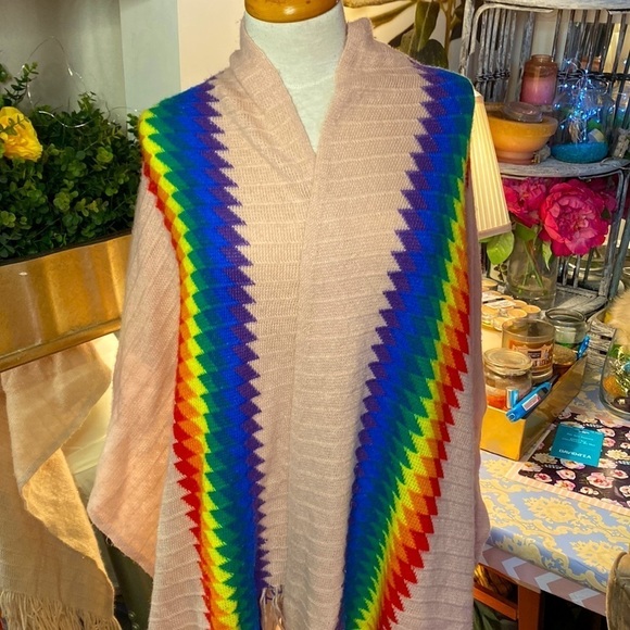 ππ· Rainbow Shawl Scarf π·π DreamDoll Retro NWT - Picture 4 of 10